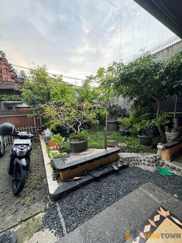 Linktown Matraman Jakarta Timur